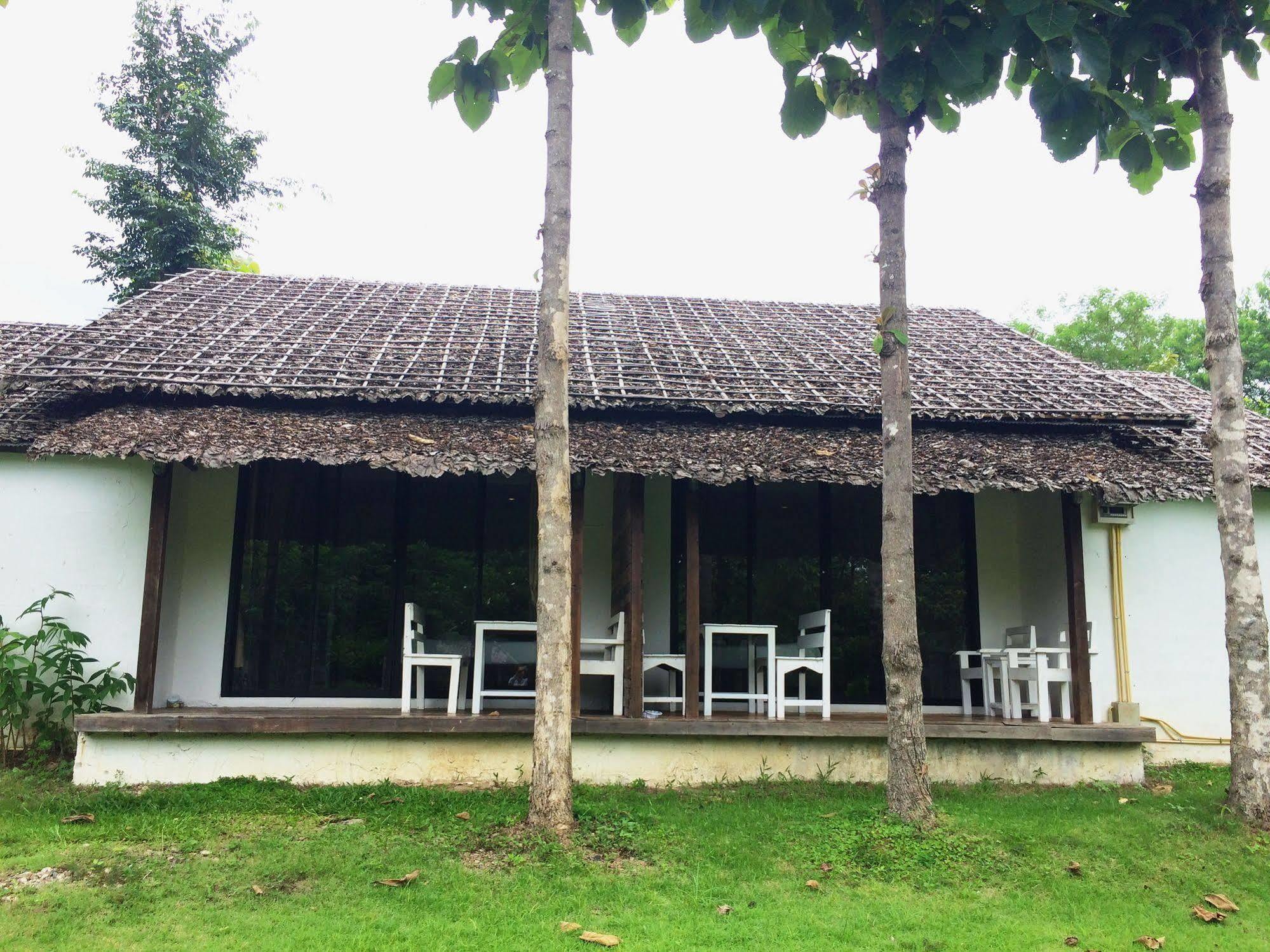 Villa Huen Muang Pai Extérieur photo